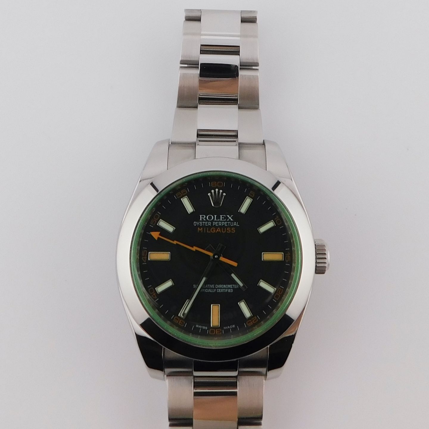 Rolex Milgauss 116400GV (2009) - Black dial 40 mm Steel case (2/5)