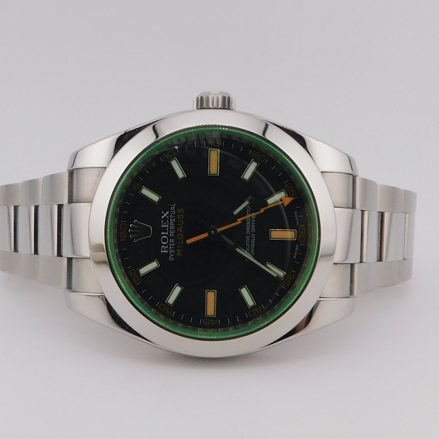 Rolex Milgauss 116400GV (2009) - Black dial 40 mm Steel case (3/5)