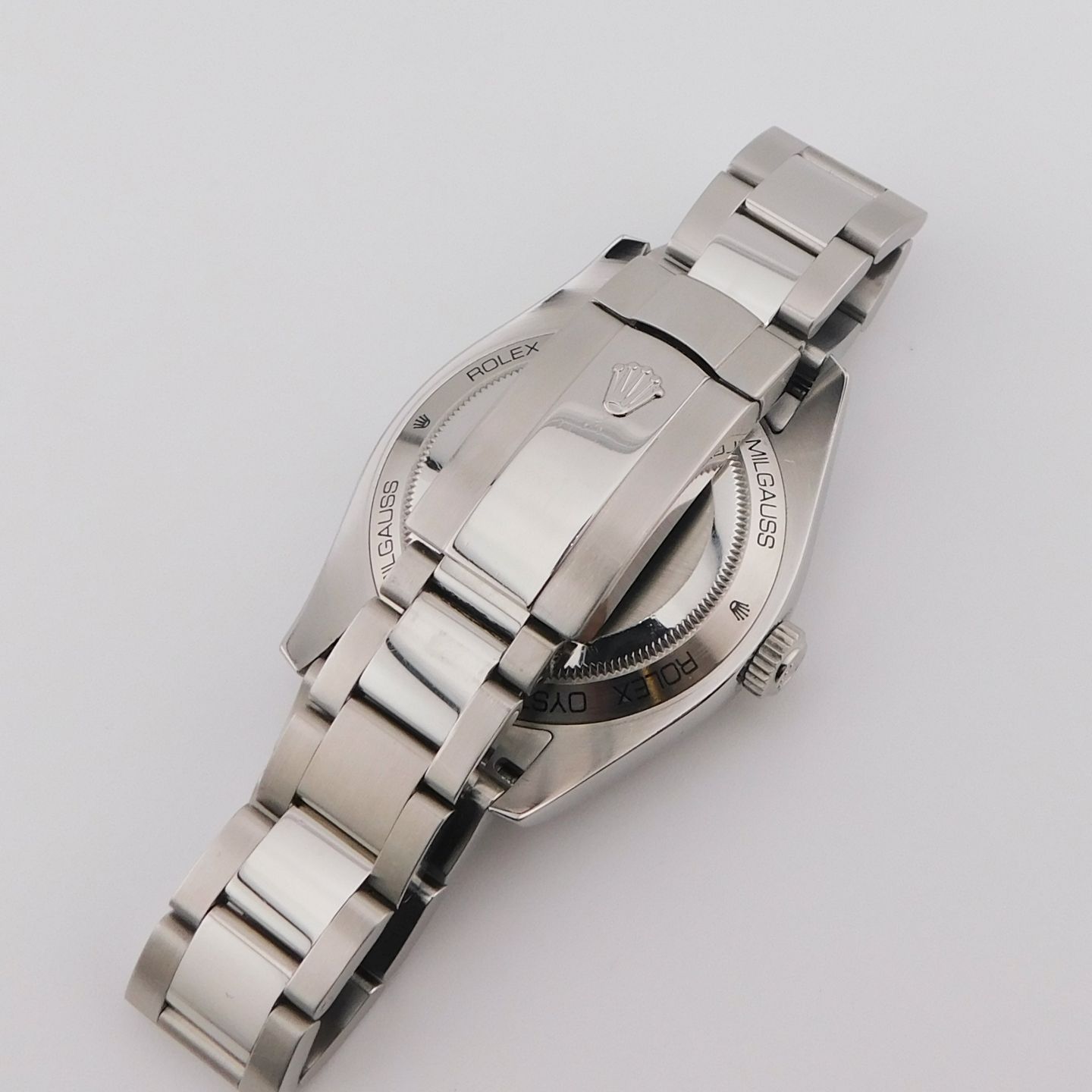 Rolex Milgauss 116400GV (2009) - Black dial 40 mm Steel case (4/5)