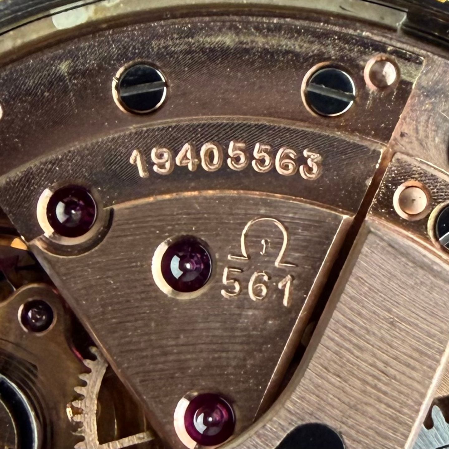 Omega Constellation 14902 (1962) - White dial 34 mm Steel case (4/8)