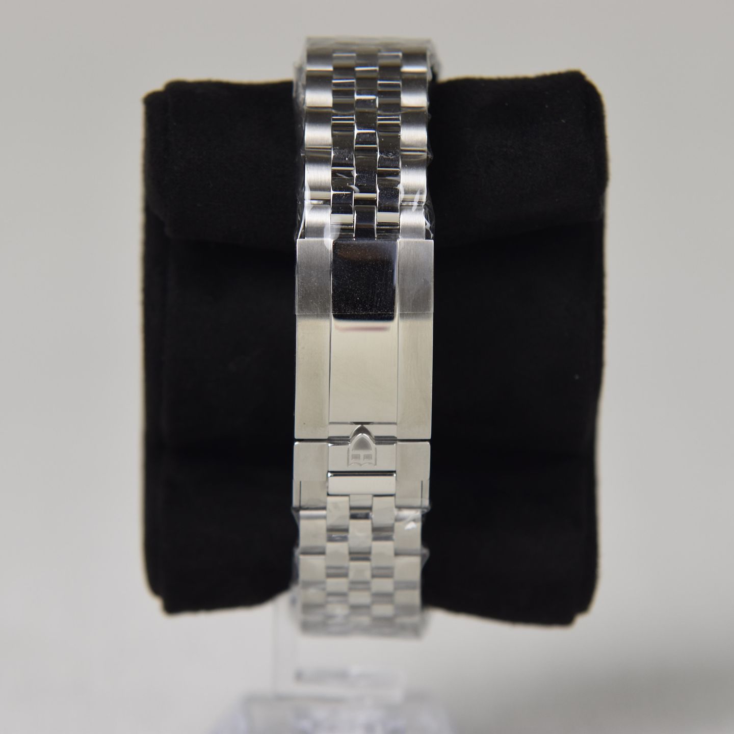 Tudor Black Bay 7941A1A0NU (2025) - Zwart wijzerplaat 41mm Staal (2/6)