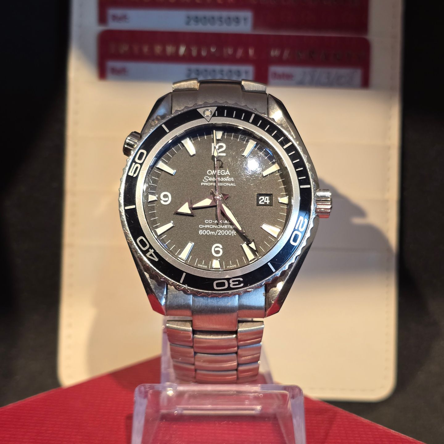Omega Seamaster Planet Ocean 2200.50.00 (Onbekend (willekeurig serienummer)) - Zwart wijzerplaat 46mm Staal (1/8)