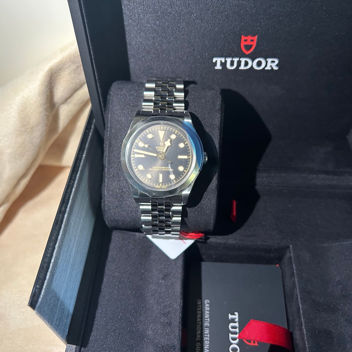 Tudor Black Bay 79660 (2024) - Zwart wijzerplaat 39mm Staal (6/8)