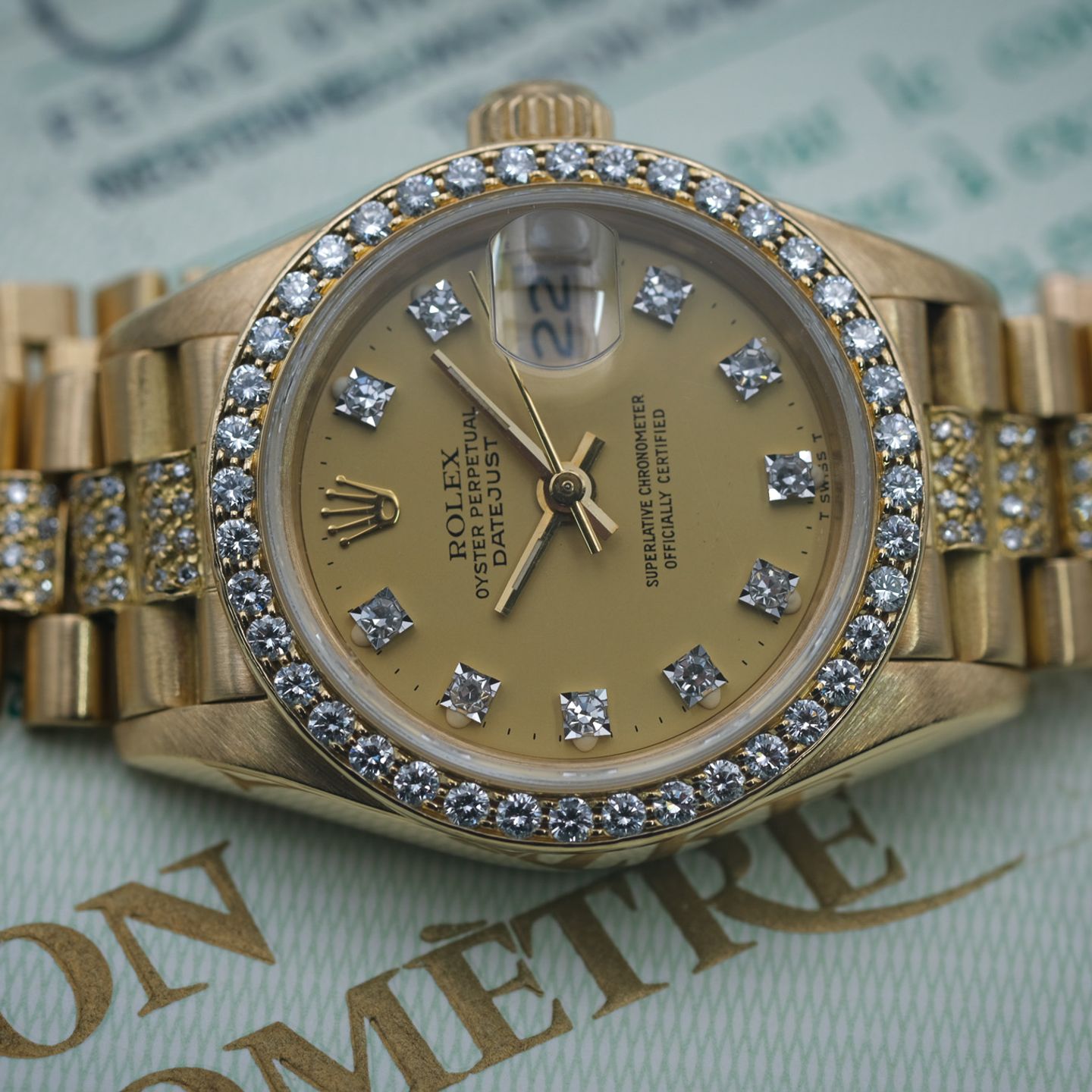 Rolex Lady-Datejust 69138 (1988) - Champagne dial 26 mm Yellow Gold case (3/8)