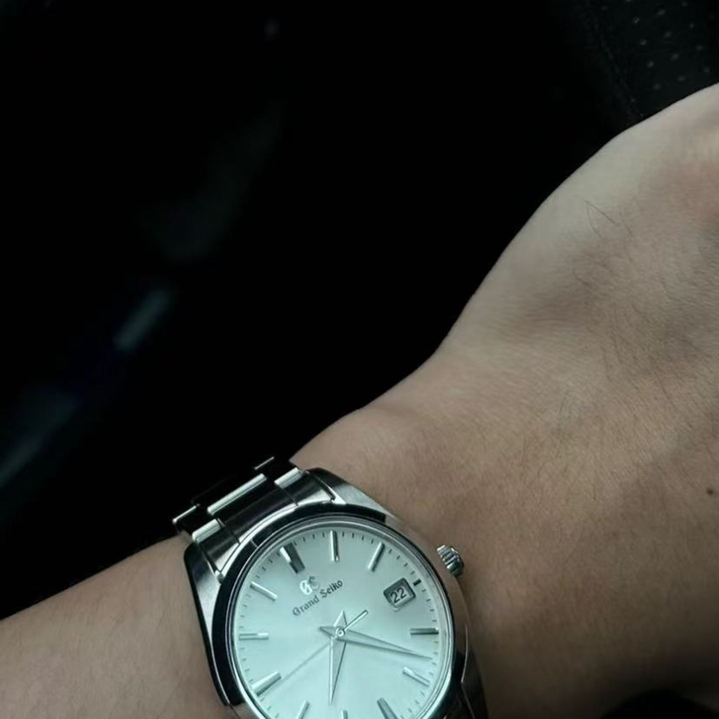 Grand Seiko Heritage Collection SBGX263 (2024) - Silver dial 38 mm Steel case (1/2)