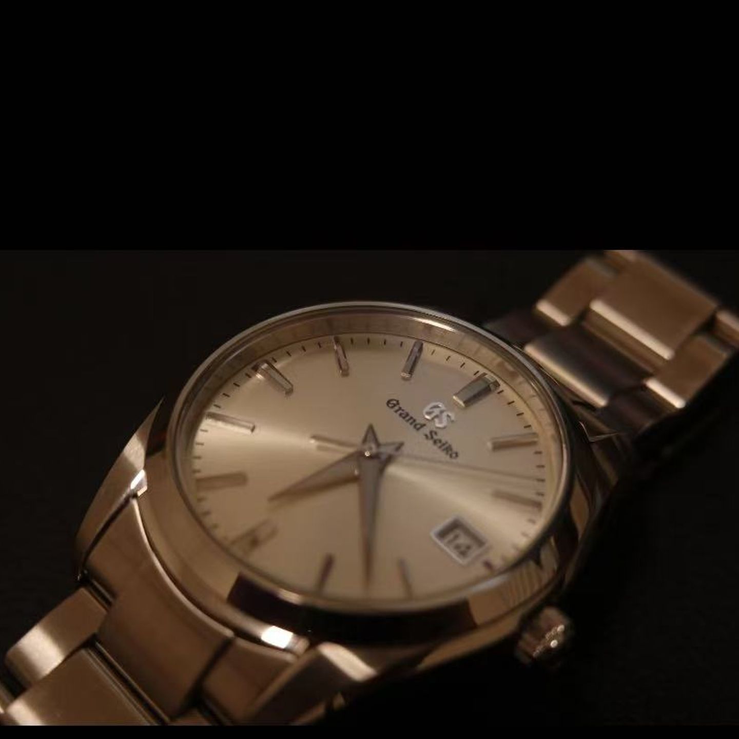 Grand Seiko Heritage Collection SBGX263 (2024) - Silver dial 38 mm Steel case (2/2)