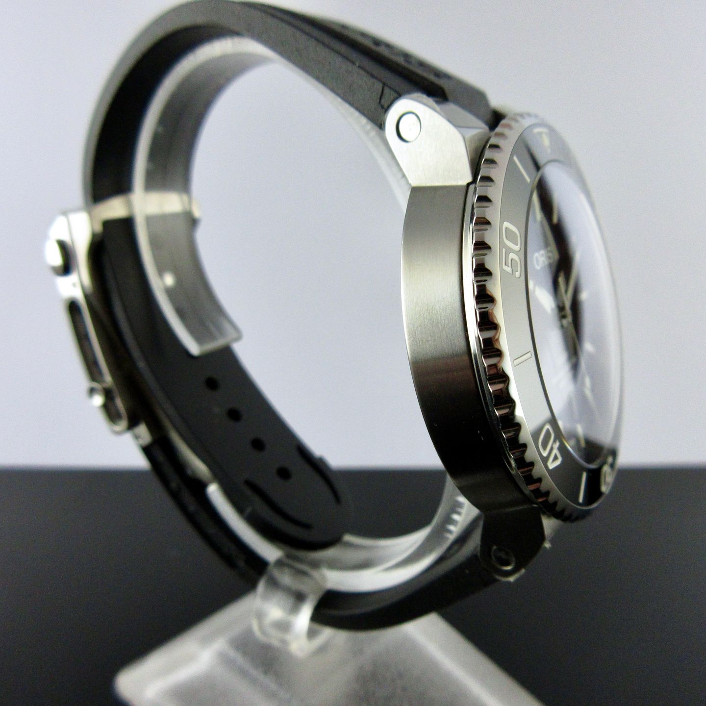 Oris Aquis Date 01 733 7730 4135-07 4 24 64EB (2025) - Blauw wijzerplaat 44mm Staal (3/6)