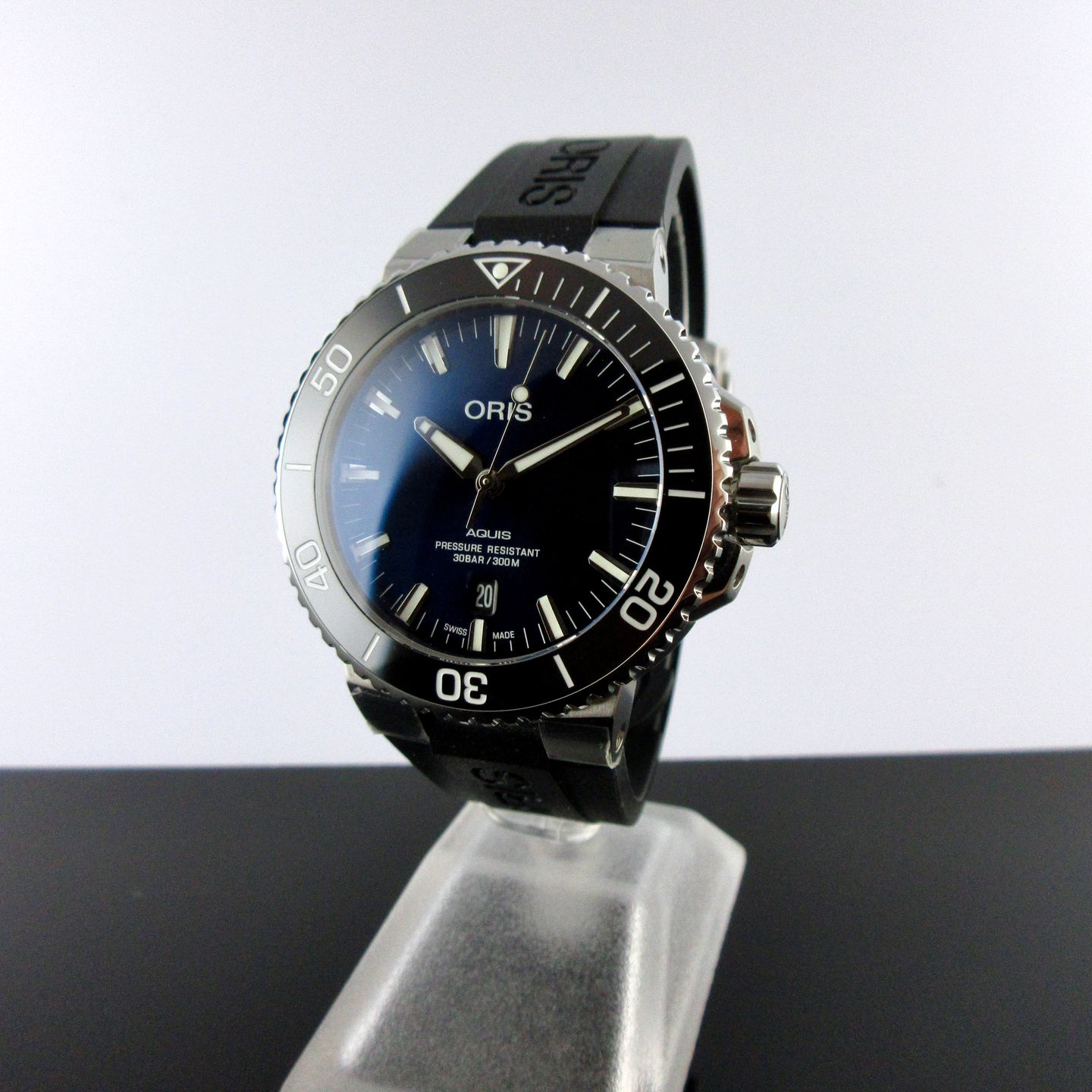 Oris Aquis Date 01 733 7730 4135-07 4 24 64EB (2025) - Blauw wijzerplaat 44mm Staal (2/6)