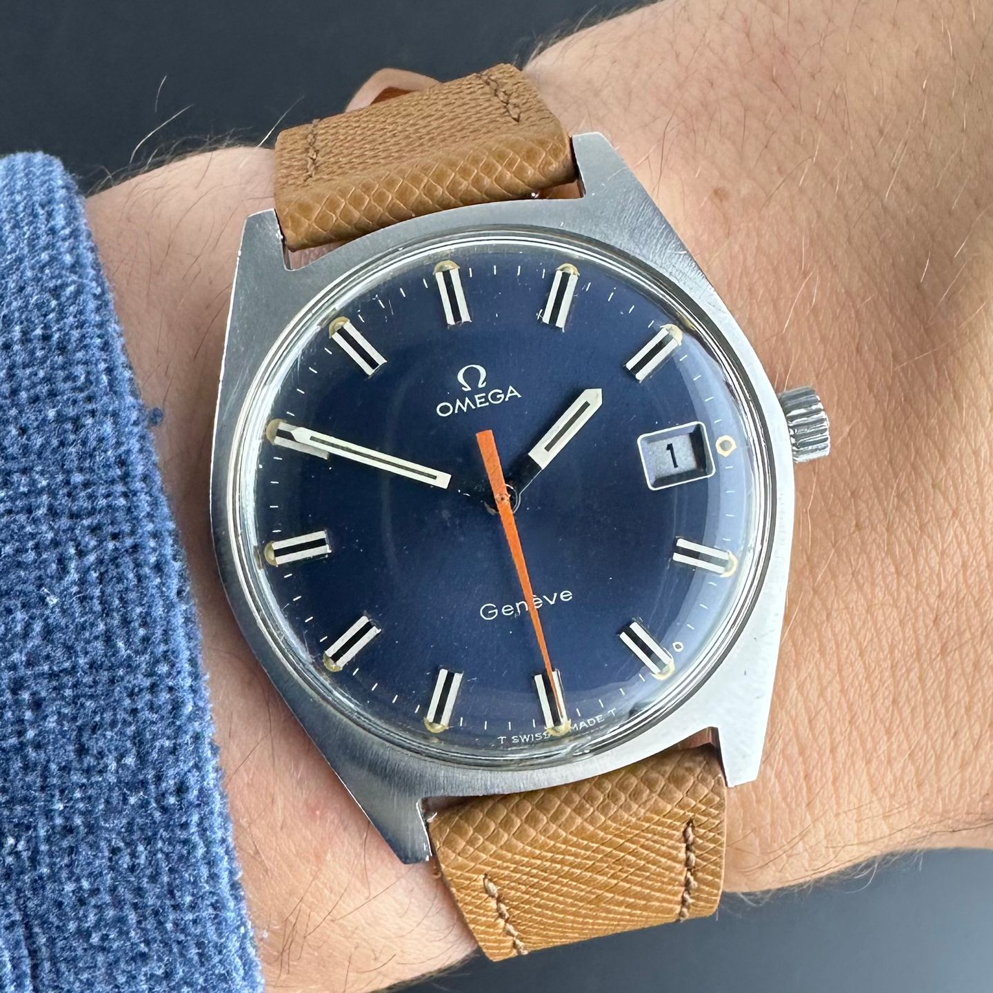 Omega Genève 136.041 - (2/8)