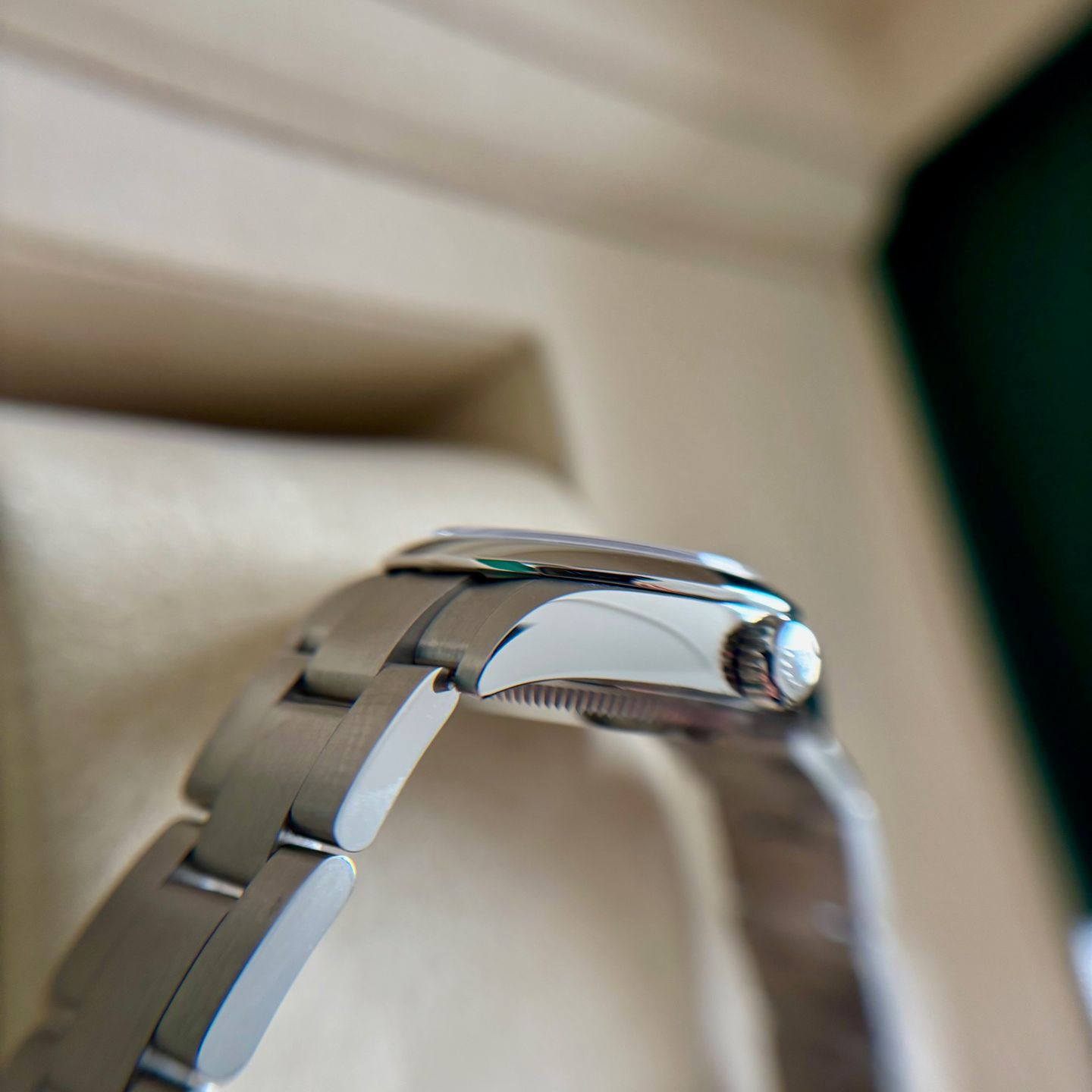 Rolex Oyster Perpetual 28 276200 (2025) - Pink dial 28 mm Steel case (7/8)