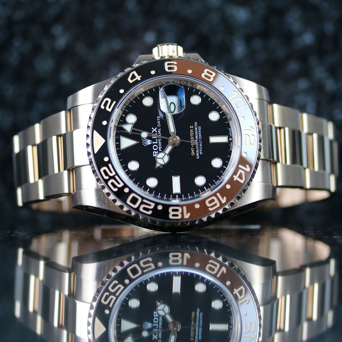 Rolex GMT-Master II 126715CHNR (2022) - Black dial 40 mm Rose Gold case (1/8)