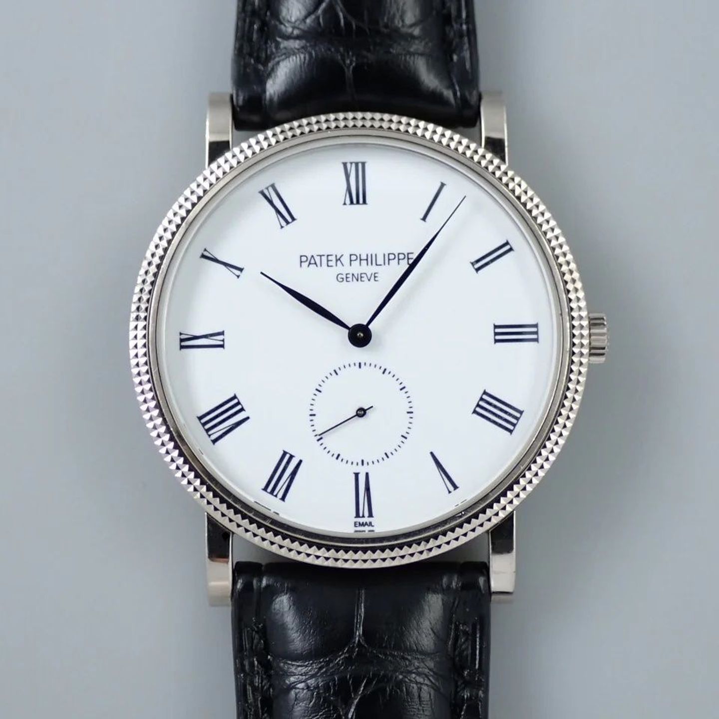 Patek Philippe Calatrava 5116G-001 - (1/1)