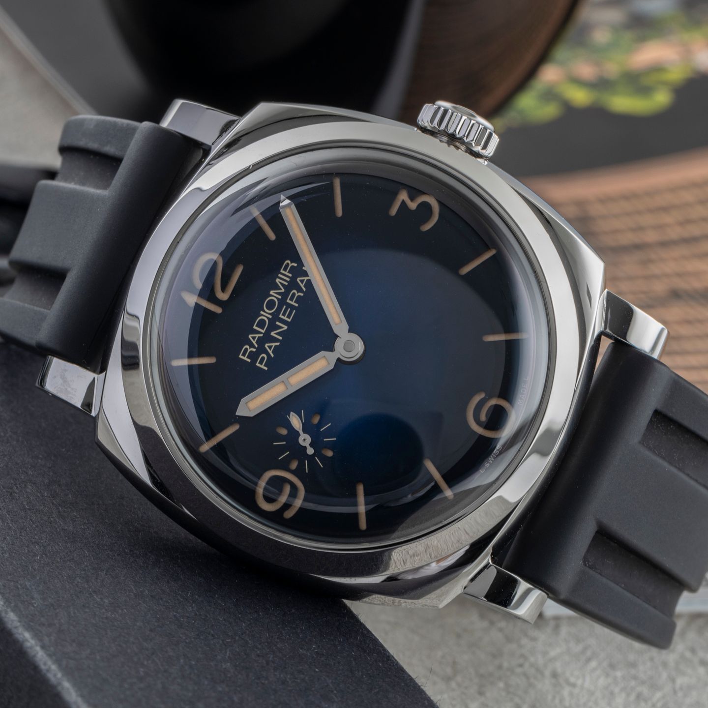 Panerai Radiomir 1940 3 Days PAM00932 (Unknown (random serial)) - Blue dial 47 mm Steel case (2/8)