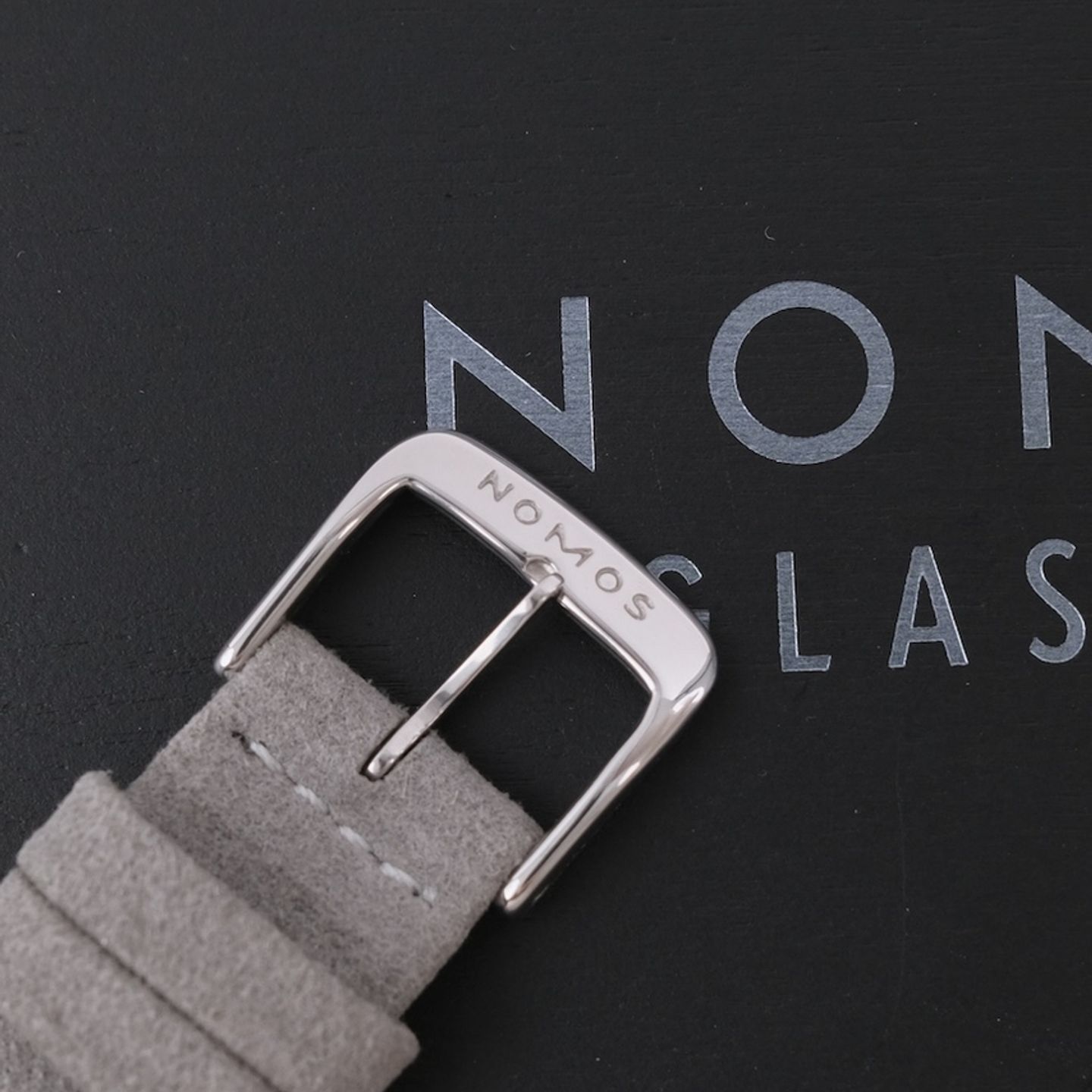NOMOS Club 719 - (7/8)