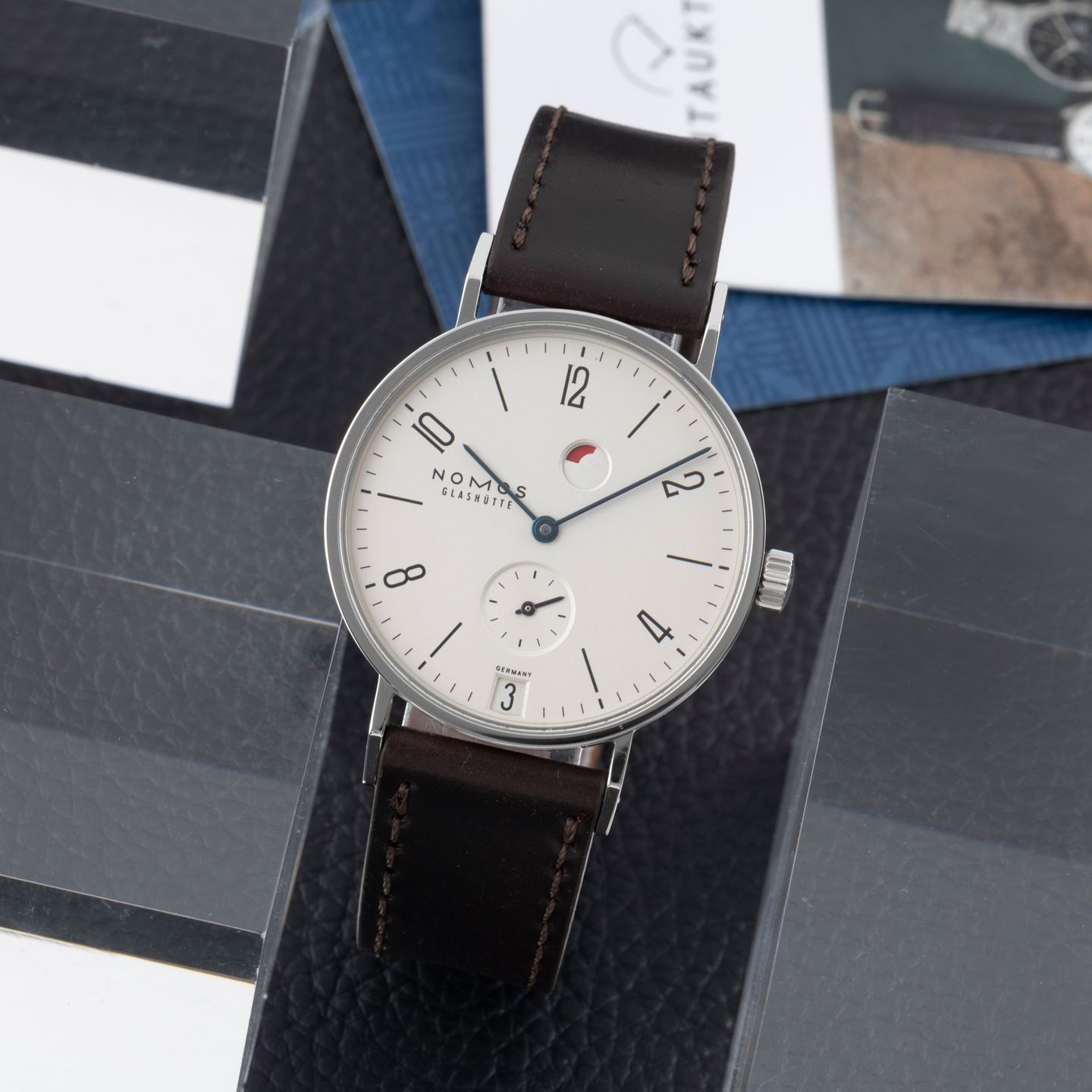 NOMOS Tangente Gangreserve 131 (2010) - White dial 35 mm Steel case (1/8)