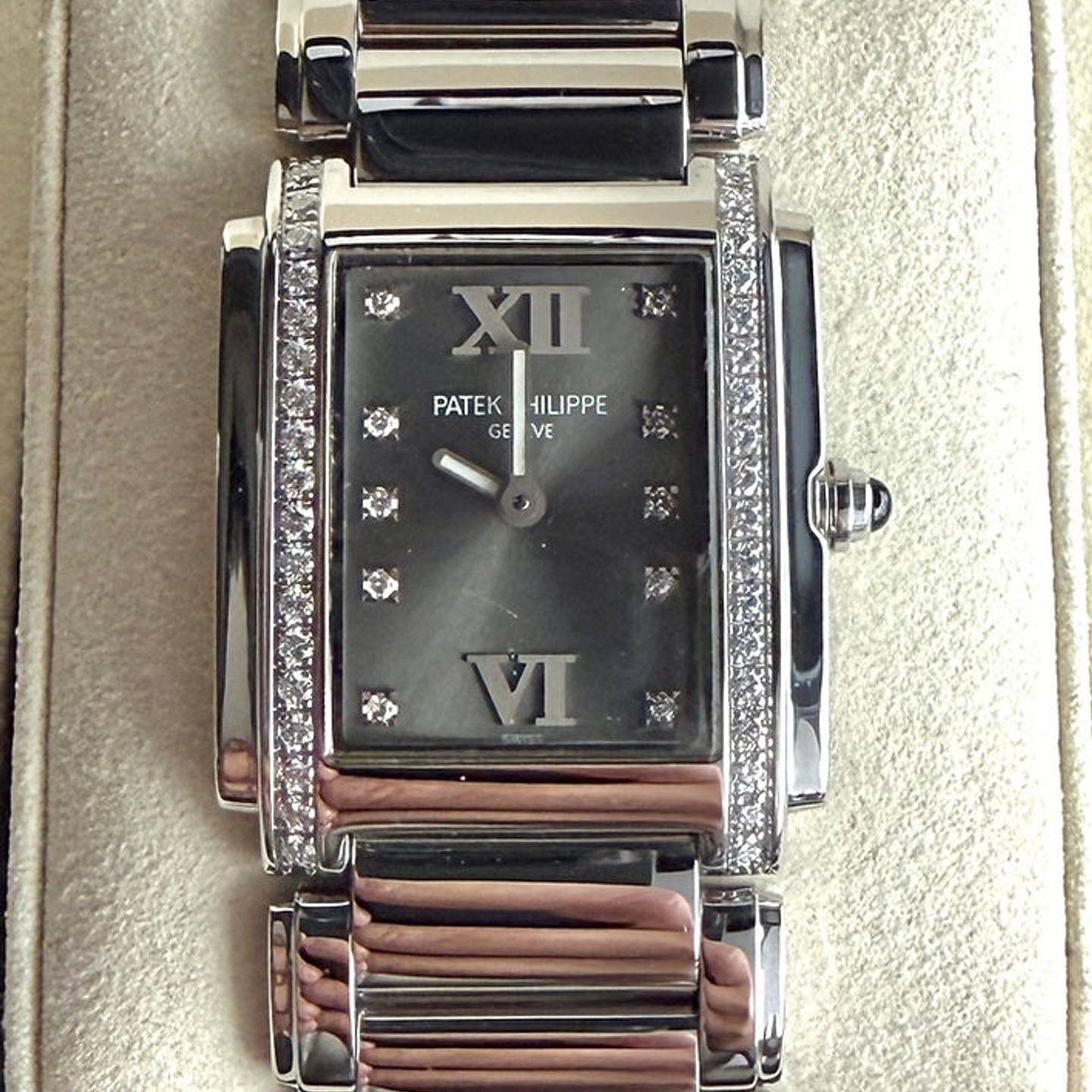 Patek Philippe Twenty~4 4910/10A-010 - (1/7)