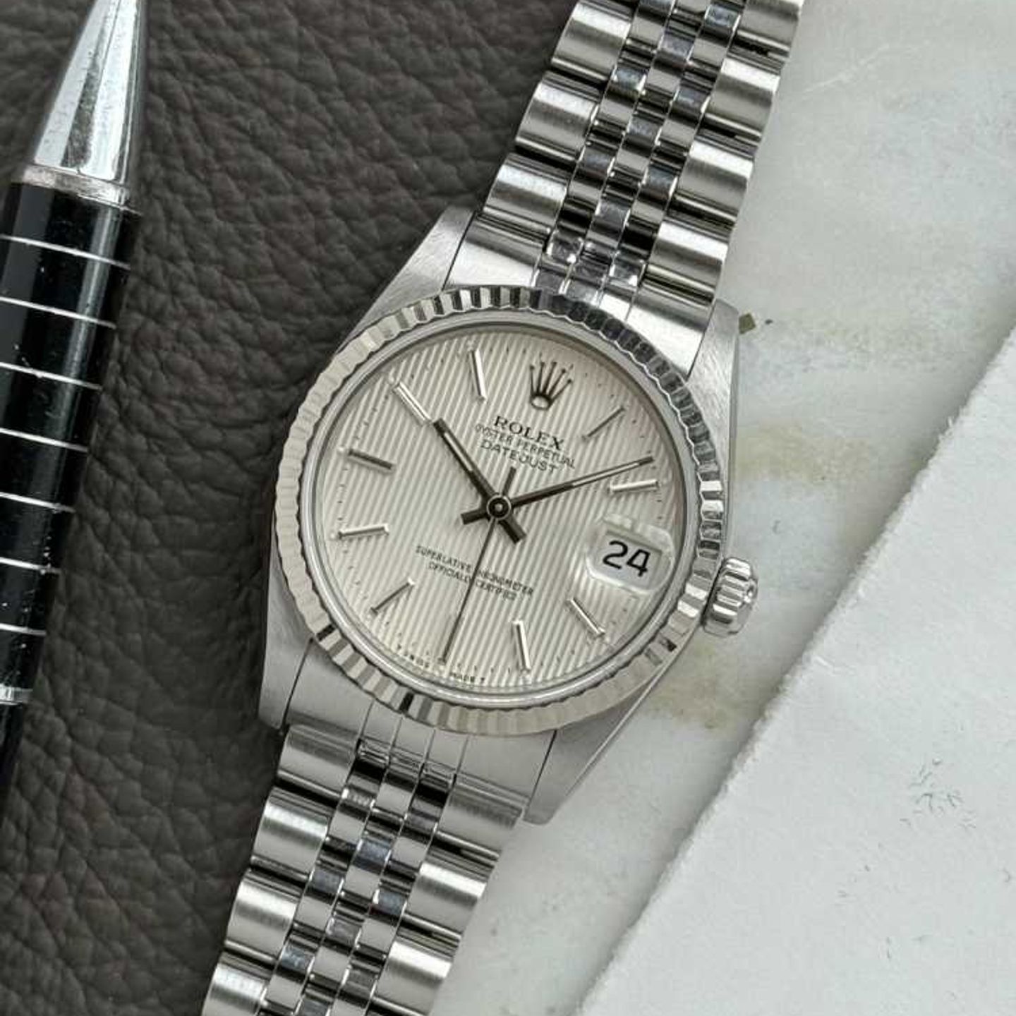 Rolex Datejust 31 68274 (1993) - Zilver wijzerplaat 31mm Staal (1/8)