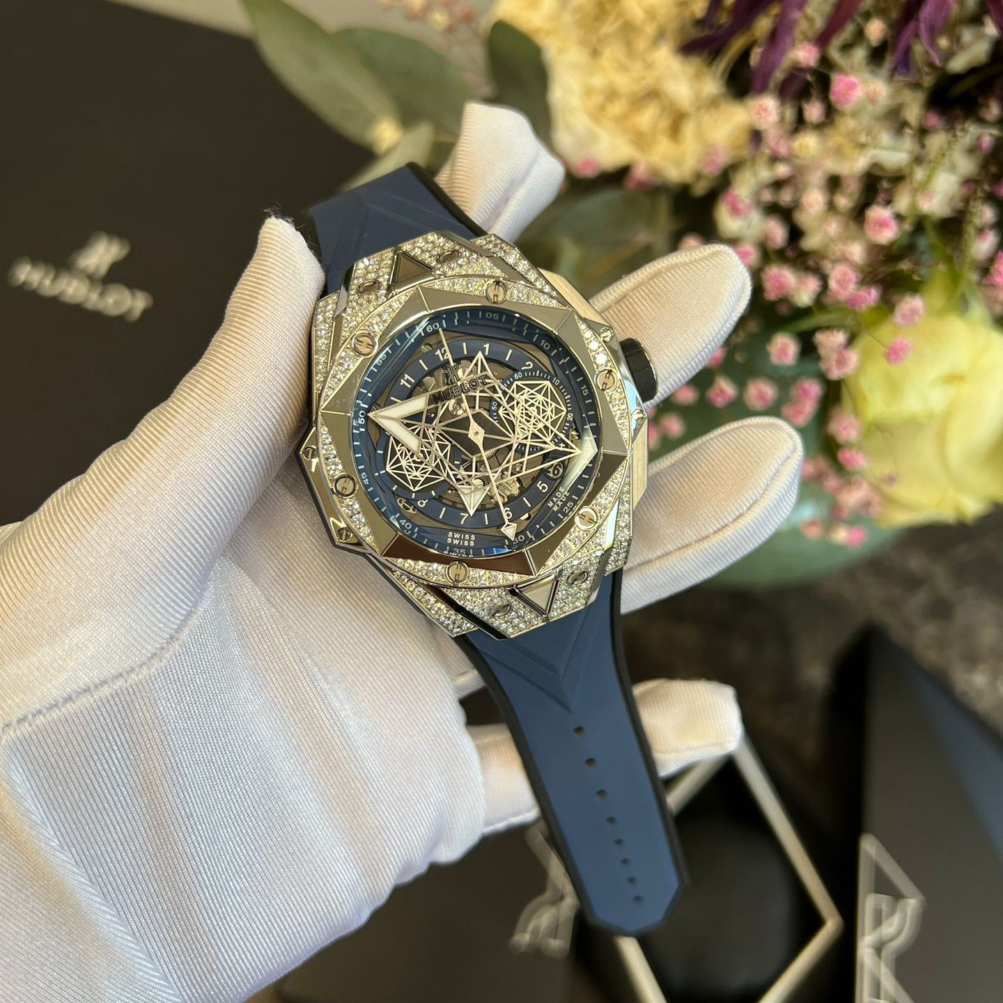 Hublot Big Bang Sang Bleu 418.NX.5107.RX.1604.MXM20 (2023) - Blauw wijzerplaat 45mm Titanium (5/8)