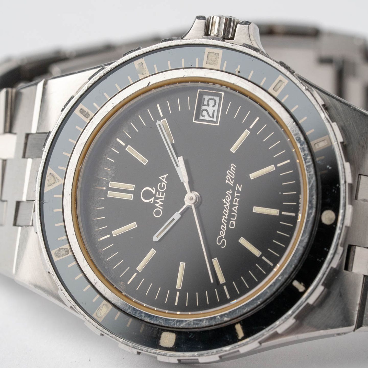 Omega Seamaster 196.0185 (1980) - Black dial 36 mm Steel case (3/8)