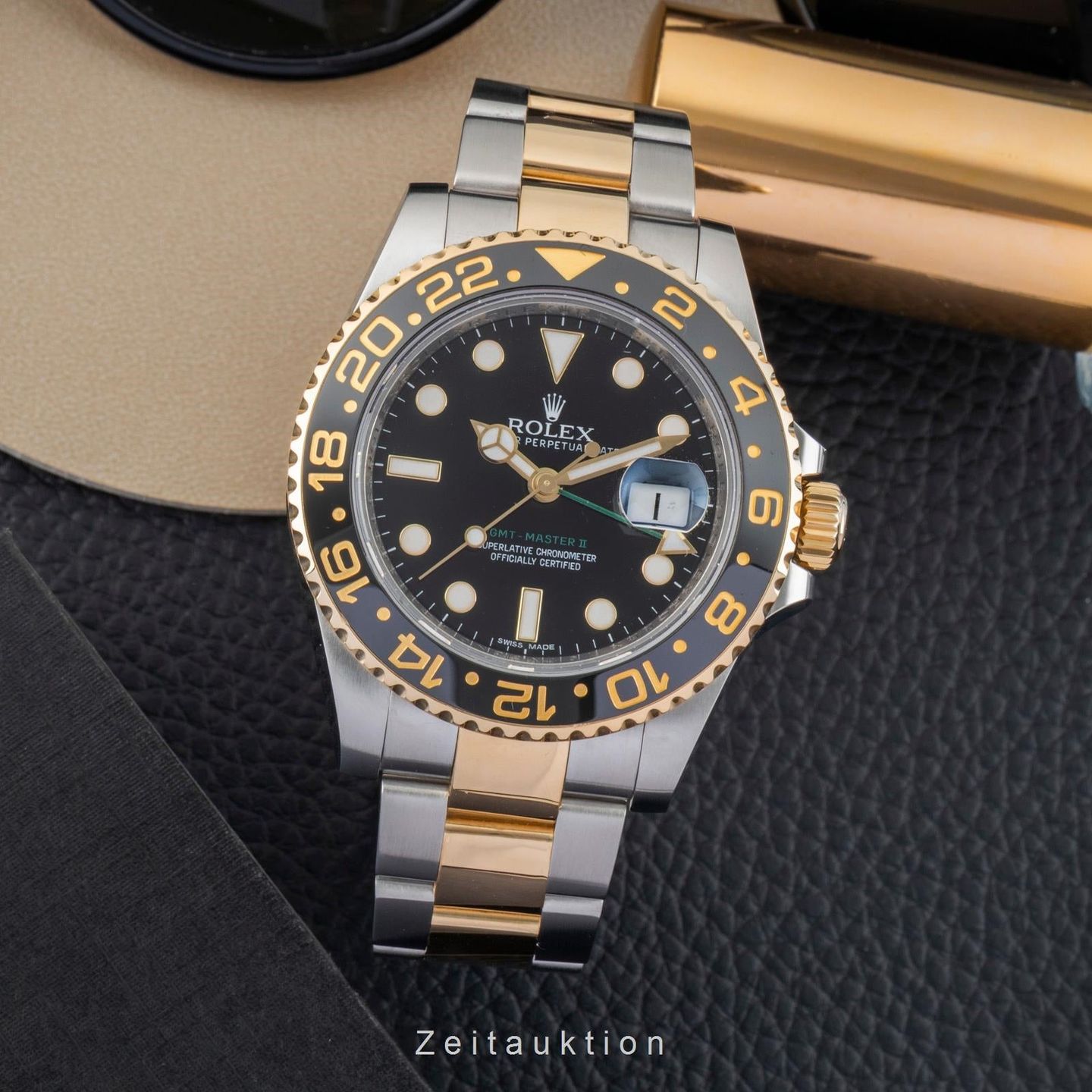 Rolex GMT-Master II 116713LN (Unknown (random serial)) - Black dial 40 mm Gold/Steel case (3/8)