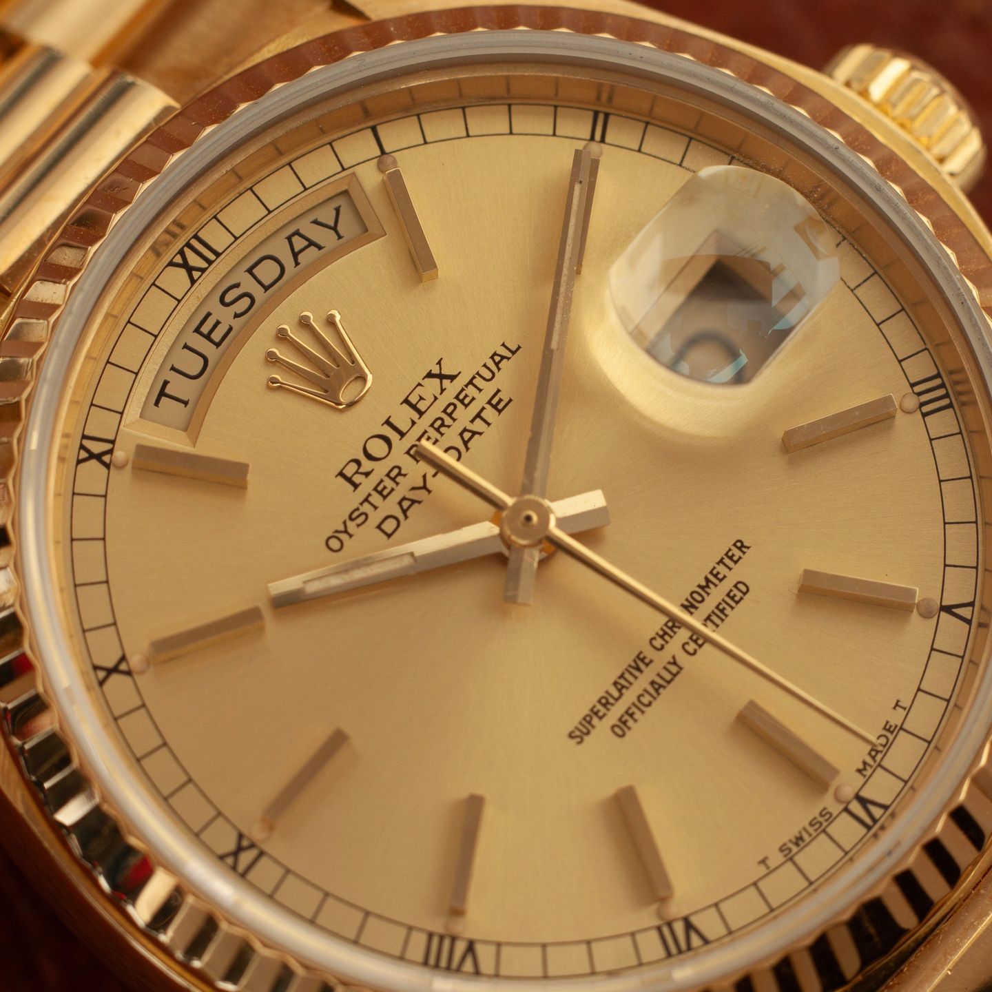 Rolex Day-Date 36 18038 (1981) - Champagne dial 36 mm Yellow Gold case (7/8)