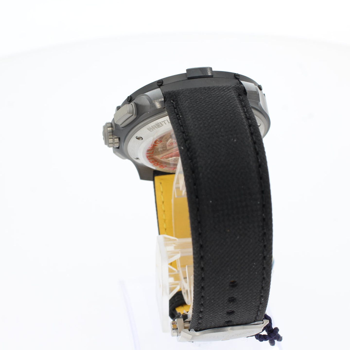 Breitling Avenger SB0147101B1X1 (2025) - Zwart wijzerplaat 44mm Keramiek (4/4)