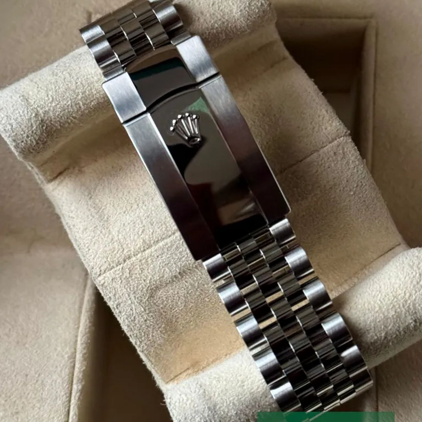 Rolex Datejust 41 126300 (2025) - Zwart wijzerplaat 41mm Staal (6/7)