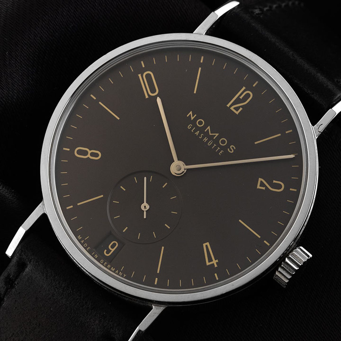 NOMOS Tangomat Ruthenium 604 - (3/8)