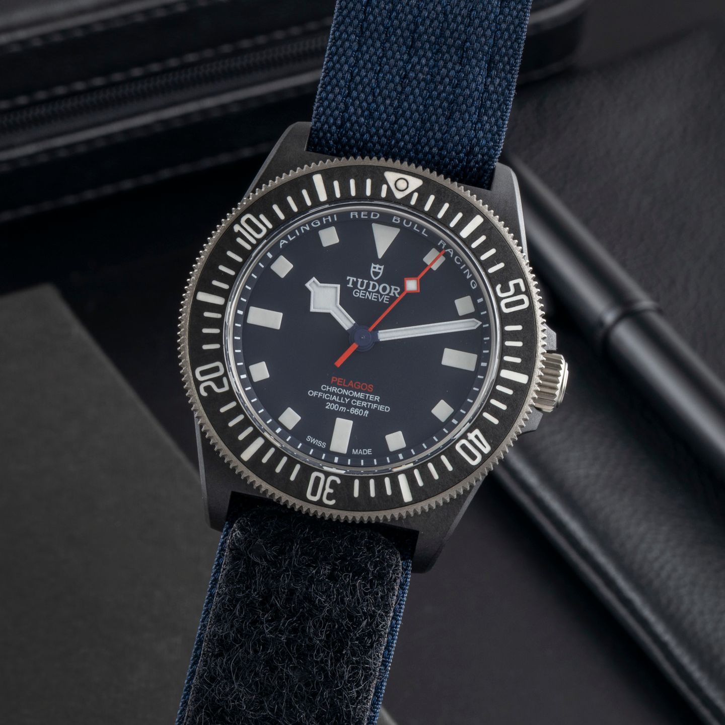 Tudor Pelagos 25707KN (Unknown (random serial)) - Blue dial 42 mm Carbon case (3/8)