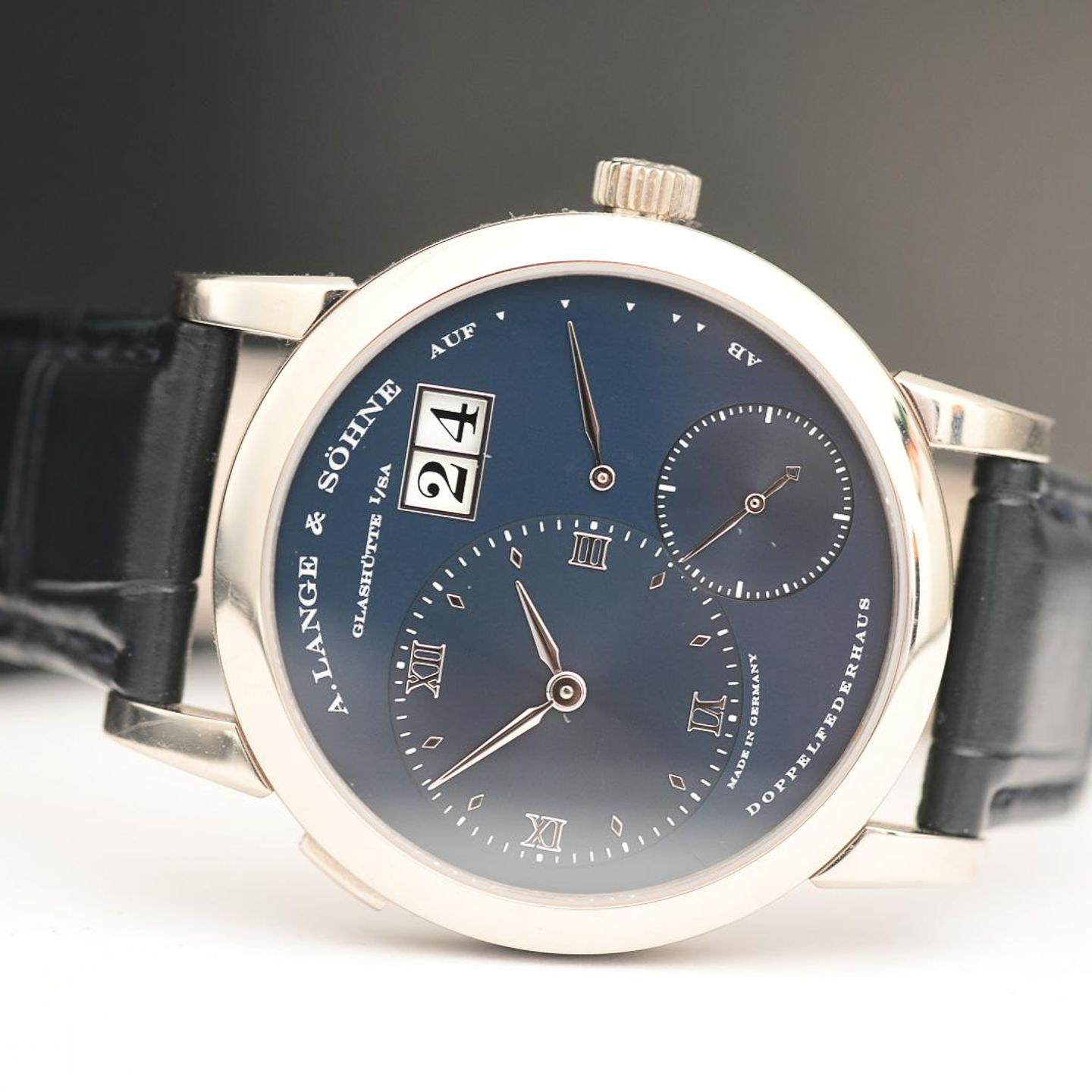 A. Lange & Söhne Lange 1 101.027 - (5/16)