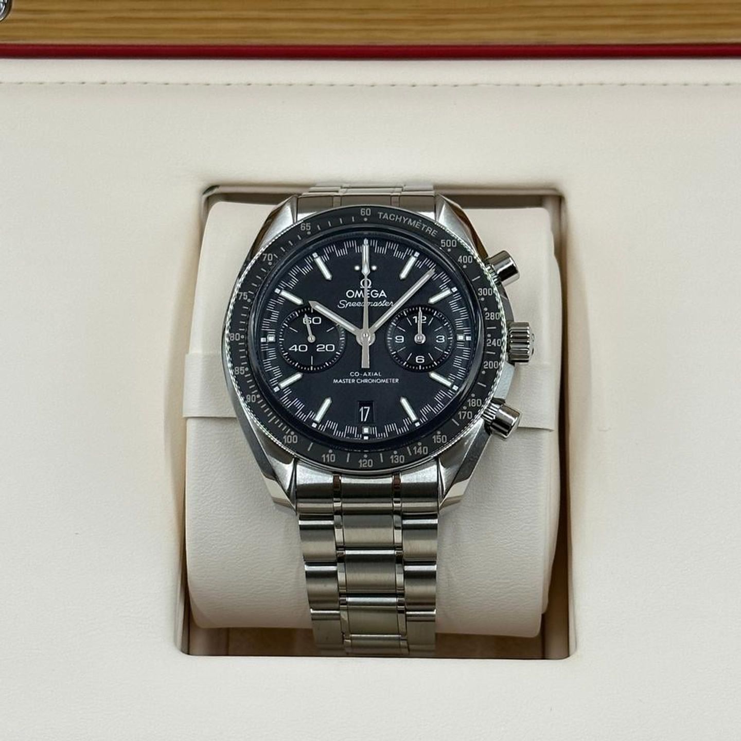 Omega Speedmaster Racing 329.30.44.51.01.001 - (4/10)