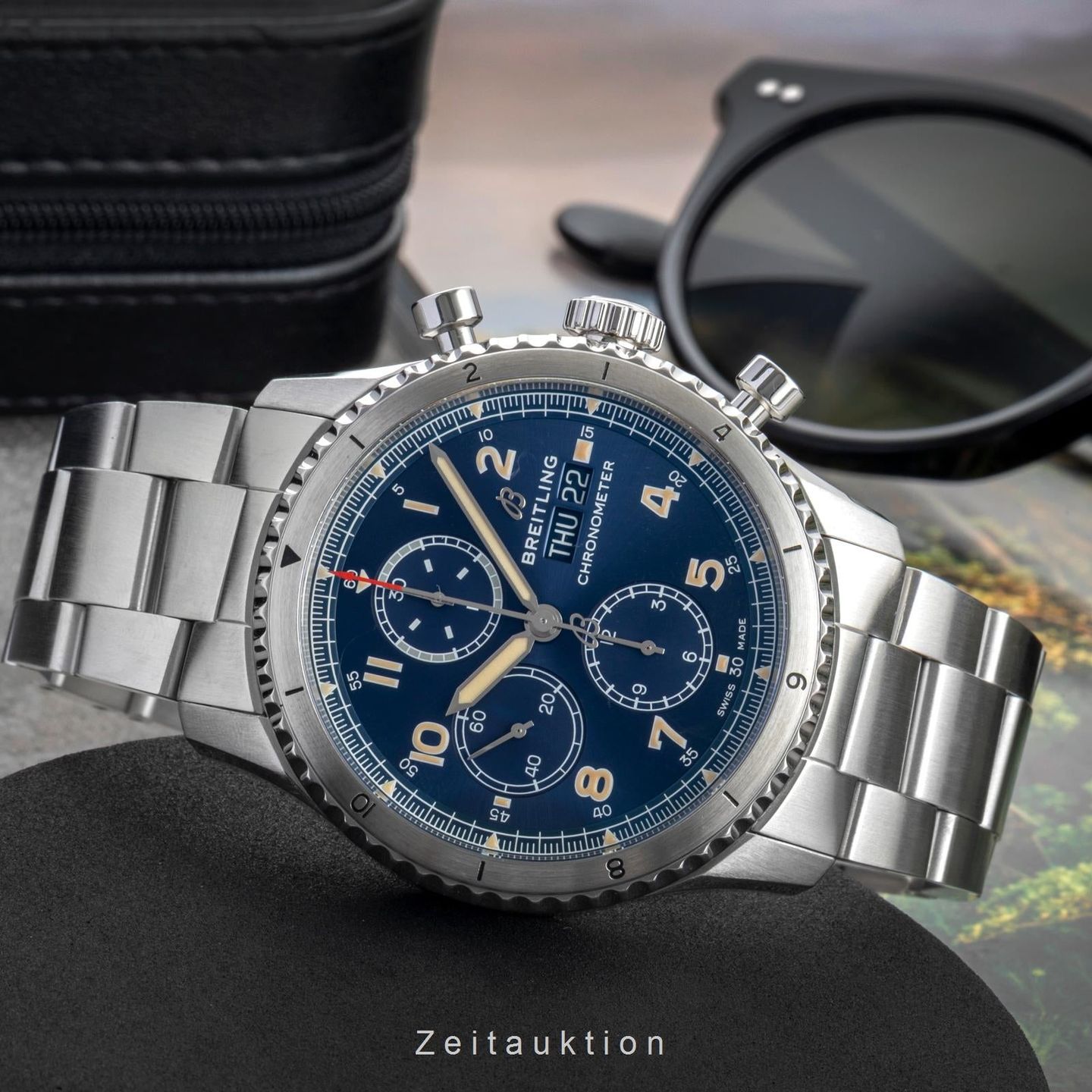 Breitling Aviator 8 A13316101C1A1 - (2/8)