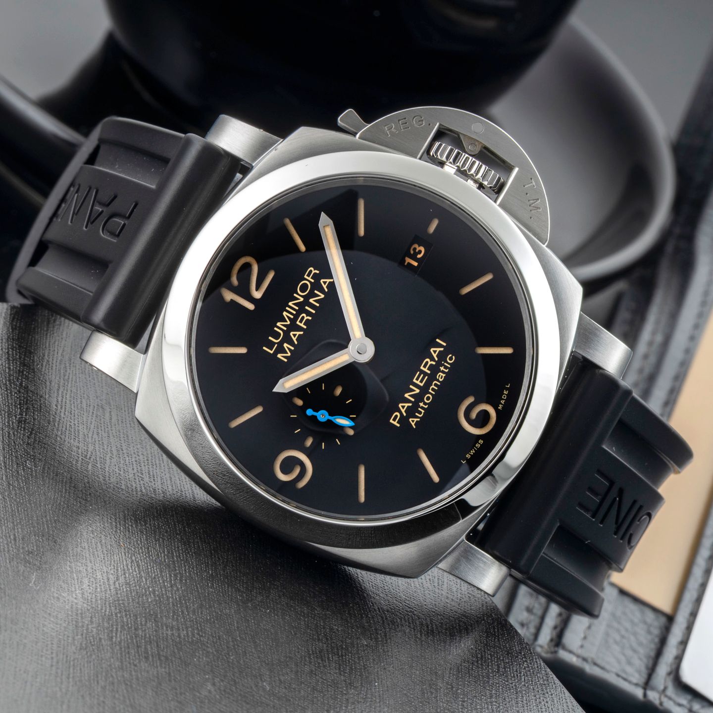 Panerai Luminor Marina 1950 3 Days Automatic PAM01312 - (2/8)