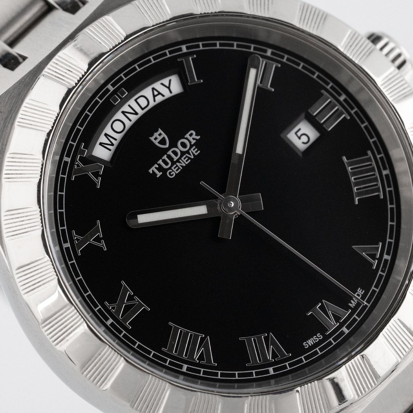 Unknown Unknown 28600-003 - (3/7)