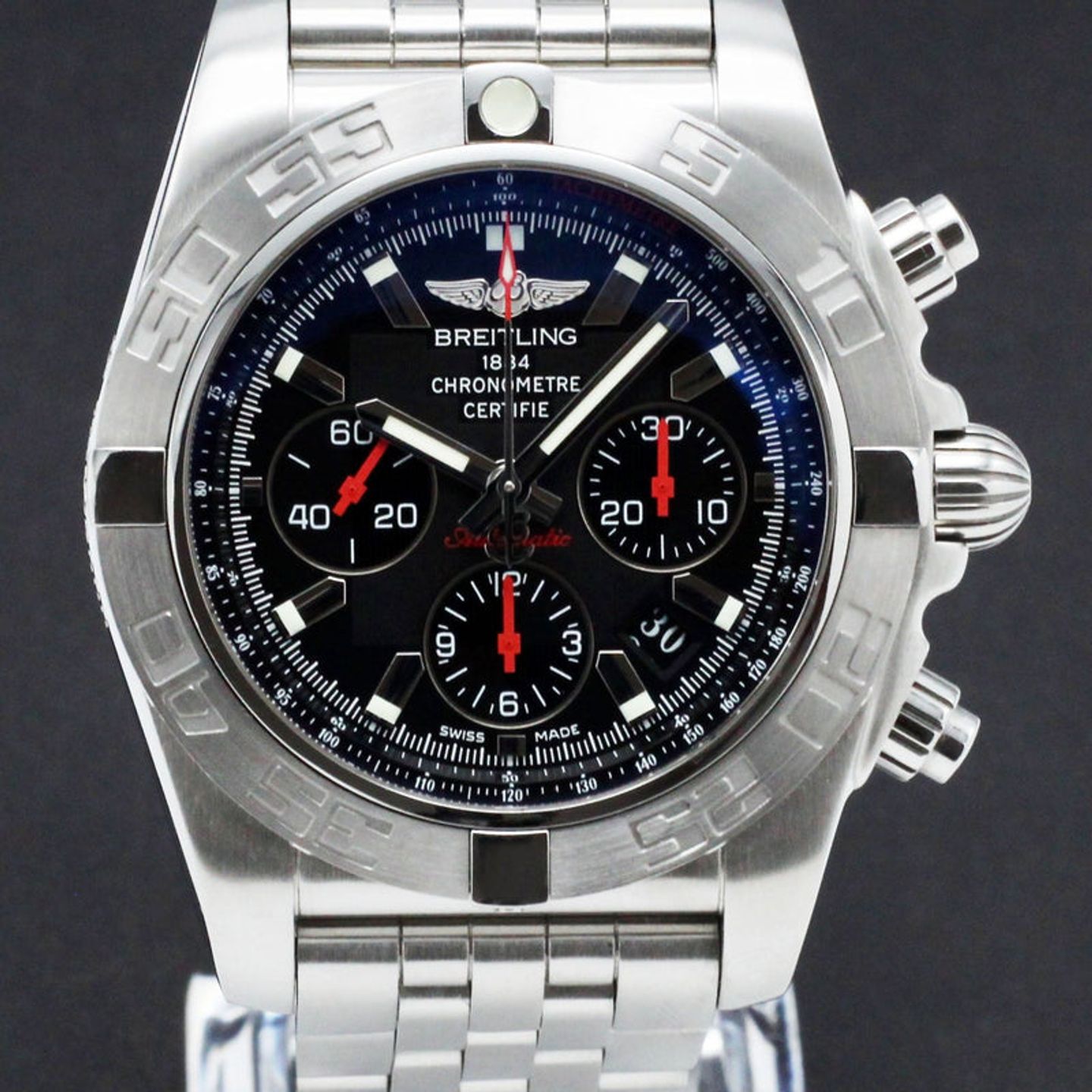 Breitling Chronomat AB0111 (2010) - Black dial 44 mm Steel case (1/7)