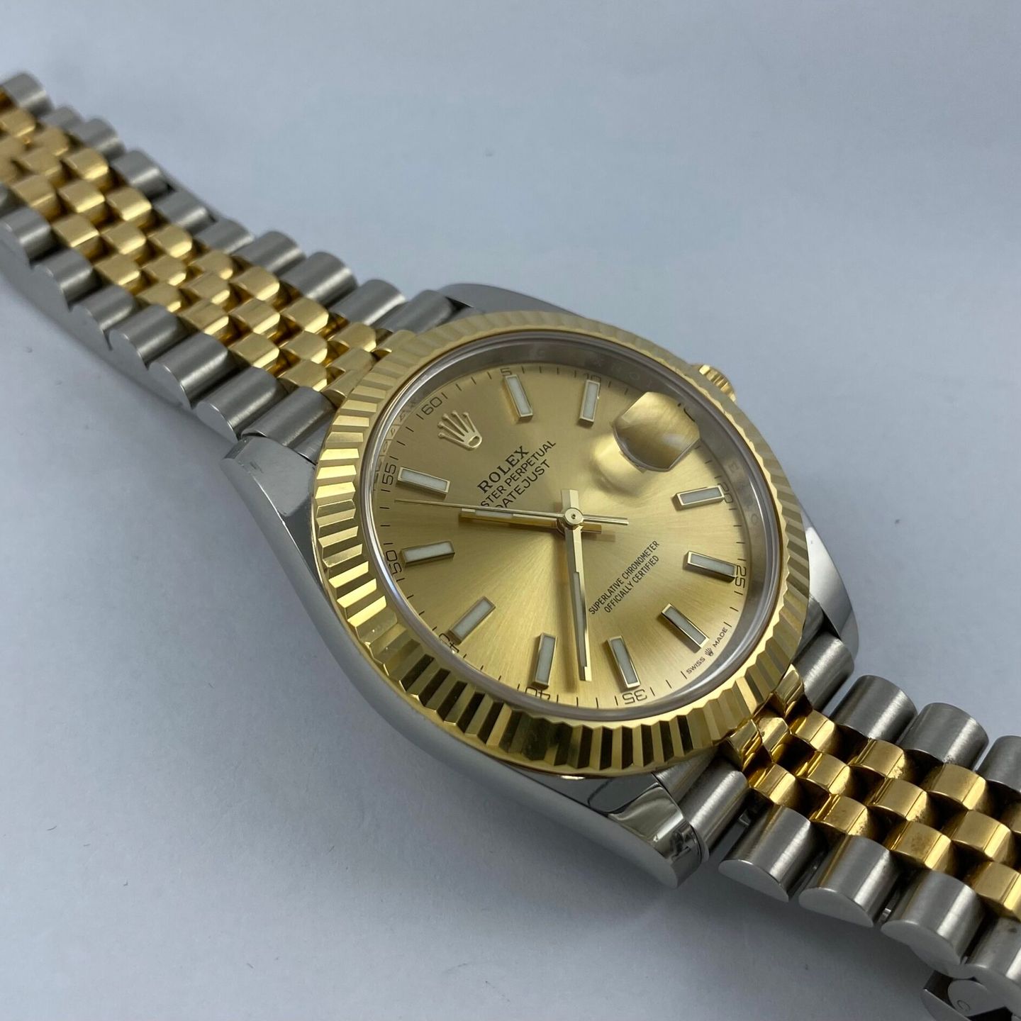 Rolex Datejust 41 126333 (2023) - Champagne dial 41 mm Gold/Steel case (3/7)