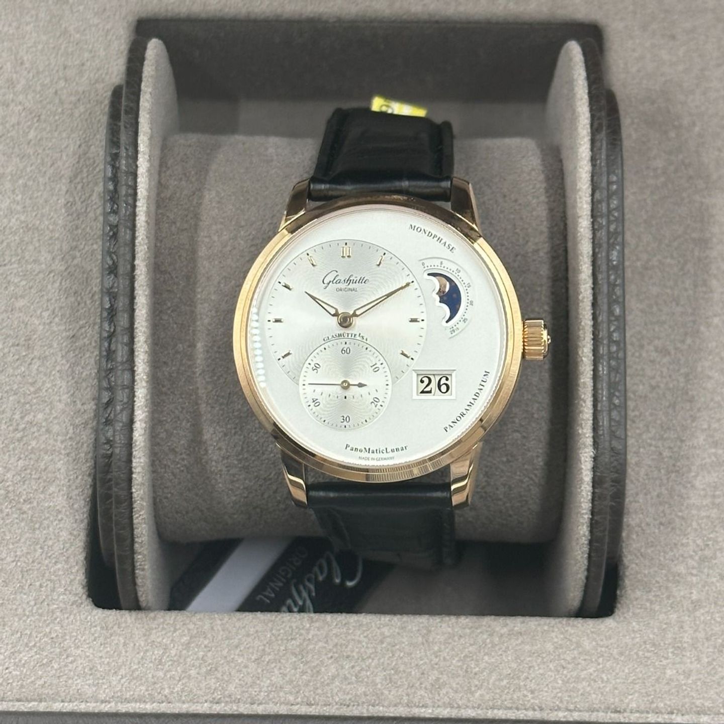 Glashütte Original PanoMaticLunar 1-90-02-45-35-61 (2024) - Silver dial 40 mm Red Gold case (4/8)