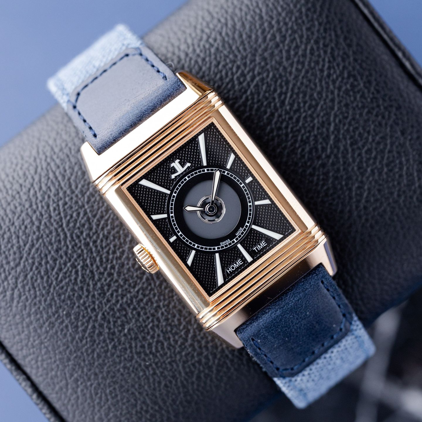 Jaeger-LeCoultre Reverso Q3832420 - (3/8)