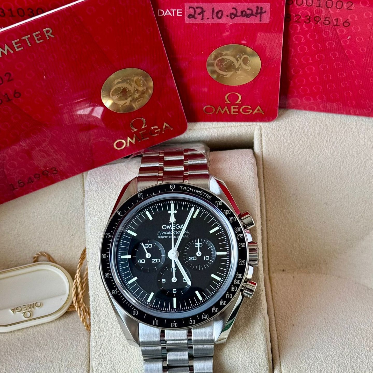 Omega Speedmaster Professional Moonwatch 310.30.42.50.01.002 (2024) - Black dial 42 mm Steel case (7/7)