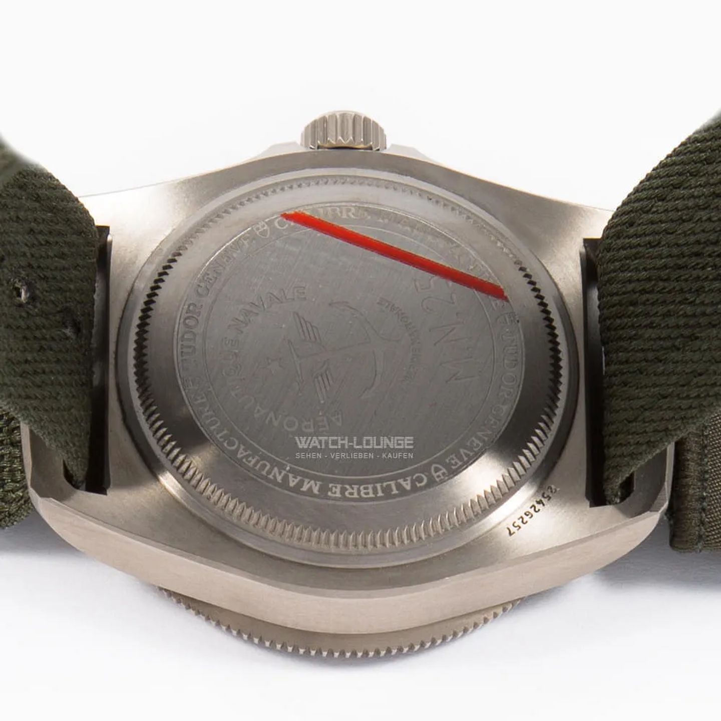 Tudor Pelagos 2542G257NU (2025) - Black dial 42 mm Titanium case (8/8)