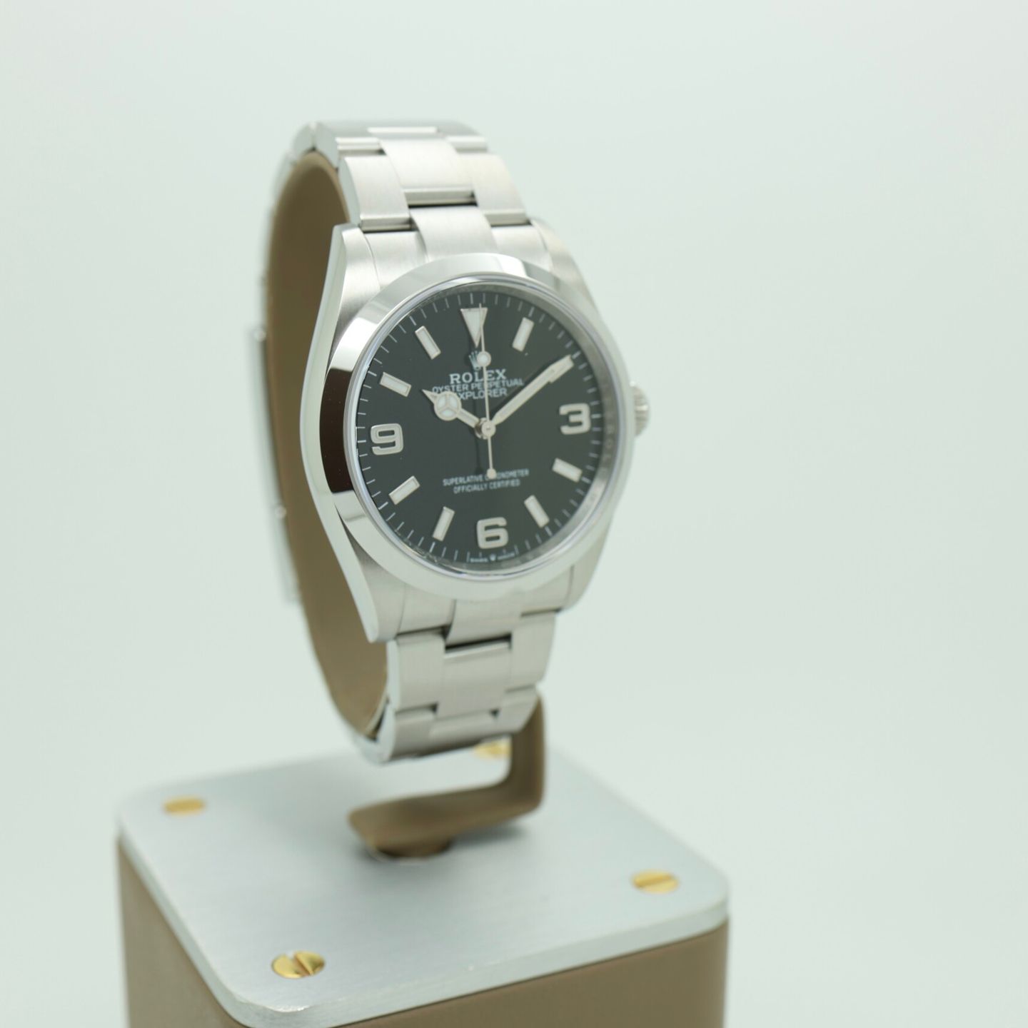 Rolex Explorer 124270 - (2/8)