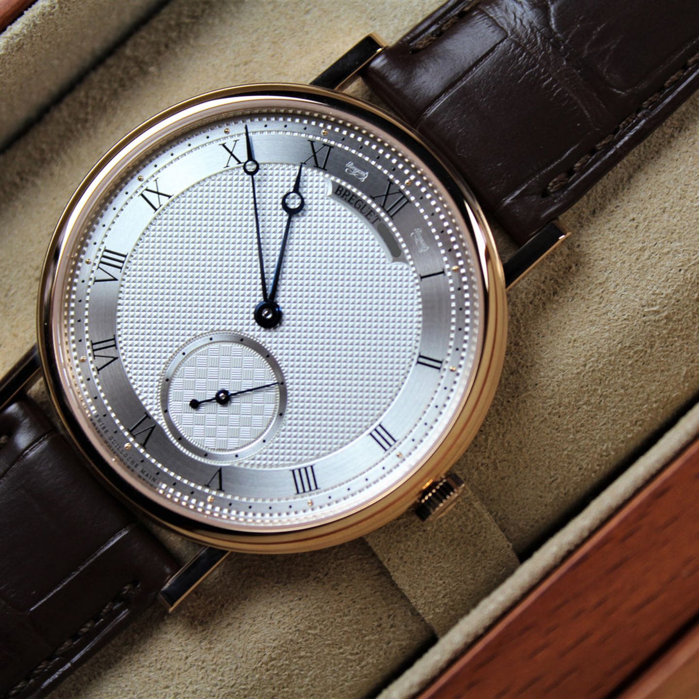 Breguet Classique 7147BR/12/9WU - (1/4)