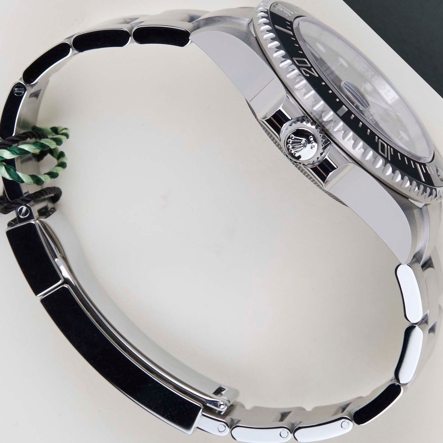 Rolex Sea-Dweller 126600 (2024) - Zwart wijzerplaat 43mm Staal (7/8)