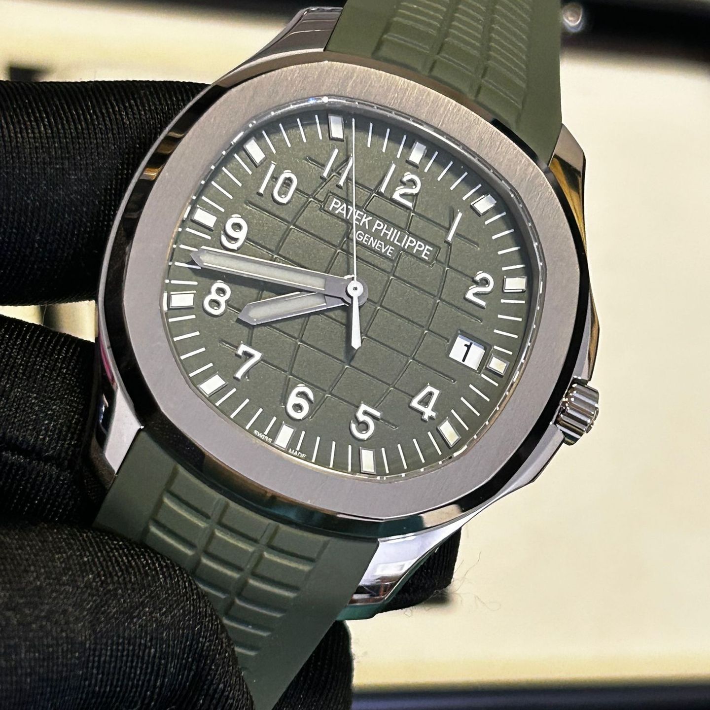 Patek Philippe Aquanaut 5168G-010 (2025) - Groen wijzerplaat 42mm Witgoud (5/8)