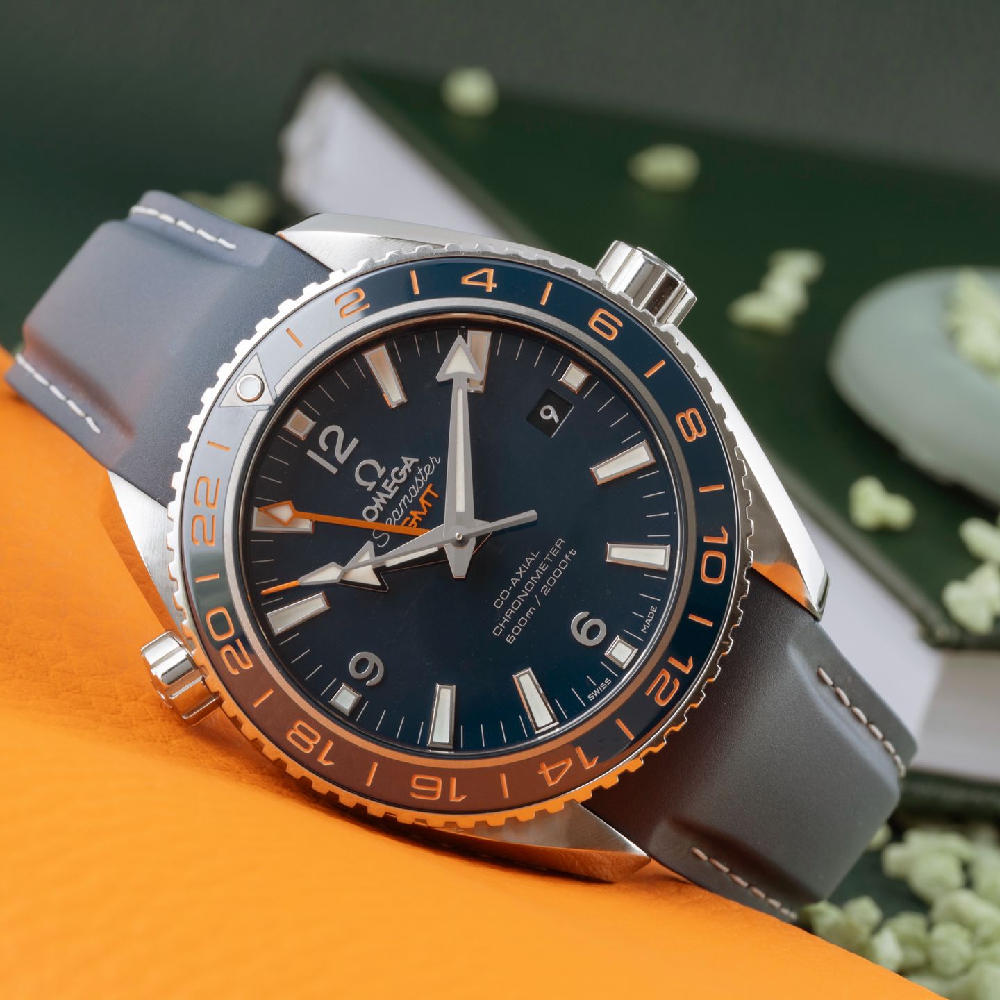 Omega Seamaster Planet Ocean 232.32.44.22.03.001 (Onbekend (willekeurig serienummer)) - Blauw wijzerplaat 44mm Staal (2/8)