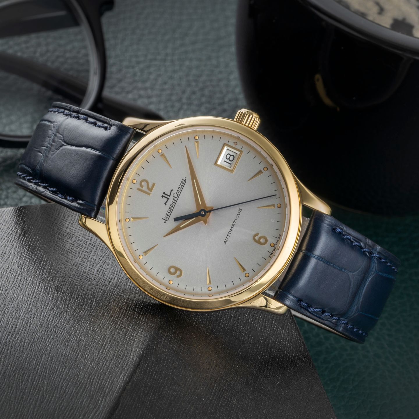 Jaeger-LeCoultre Master Control Date 145.1.89 - (2/8)