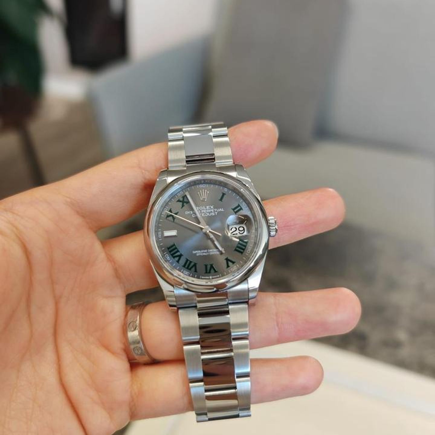 Rolex Datejust 126200 - (6/6)