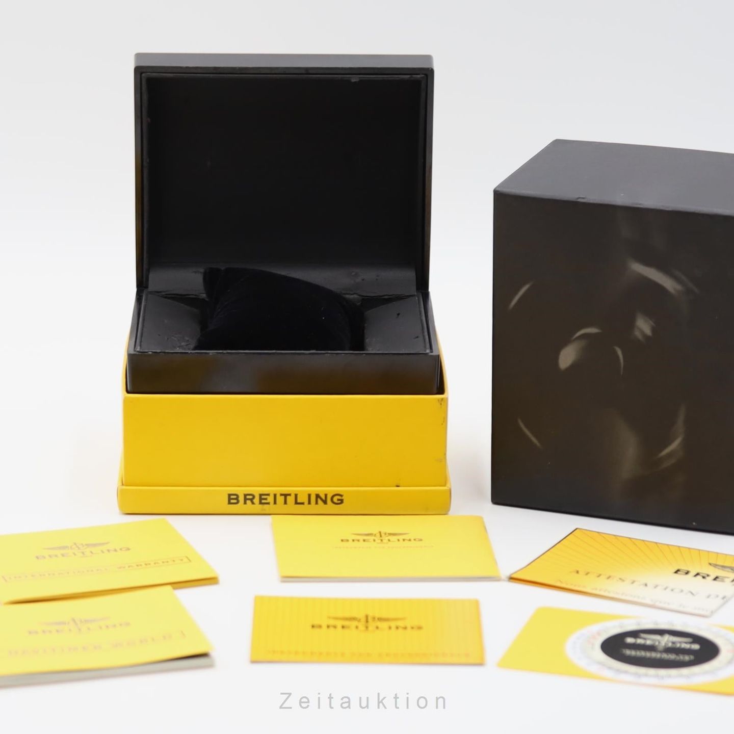 Breitling Navitimer World A24322 (Onbekend (willekeurig serienummer)) - Zwart wijzerplaat 46mm Staal (7/8)
