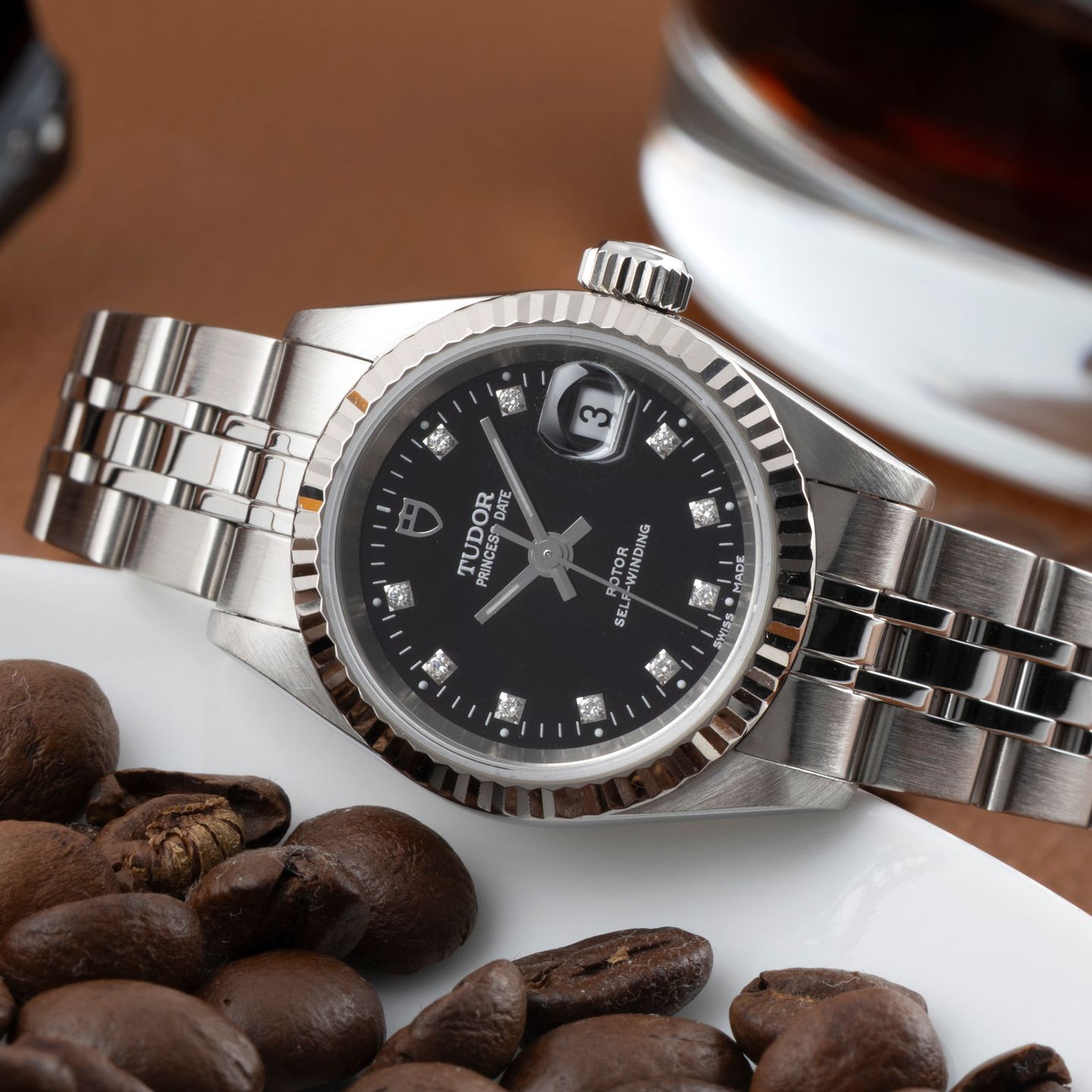 Tudor Prince Date 92414 - (2/8)