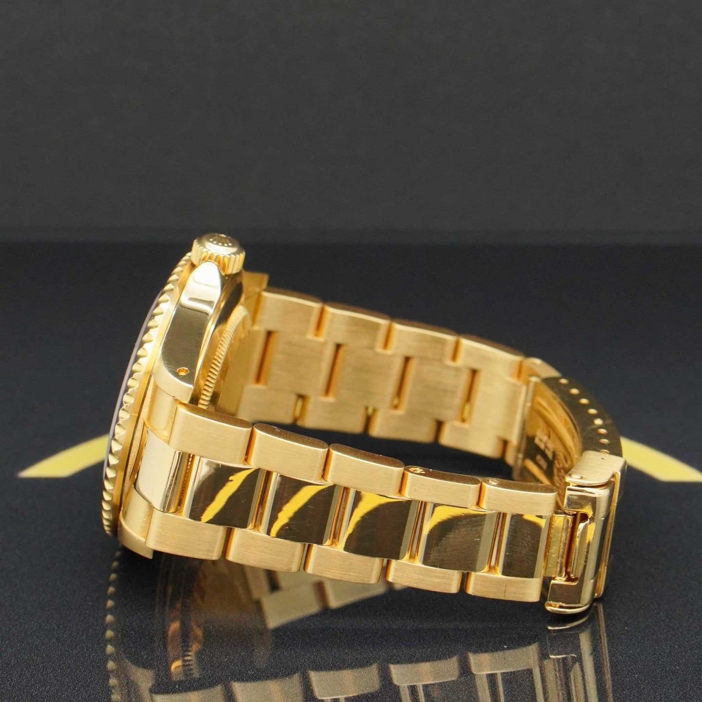 Rolex Submariner Date 16618 (1991) - Blue dial 40 mm Yellow Gold case (6/7)